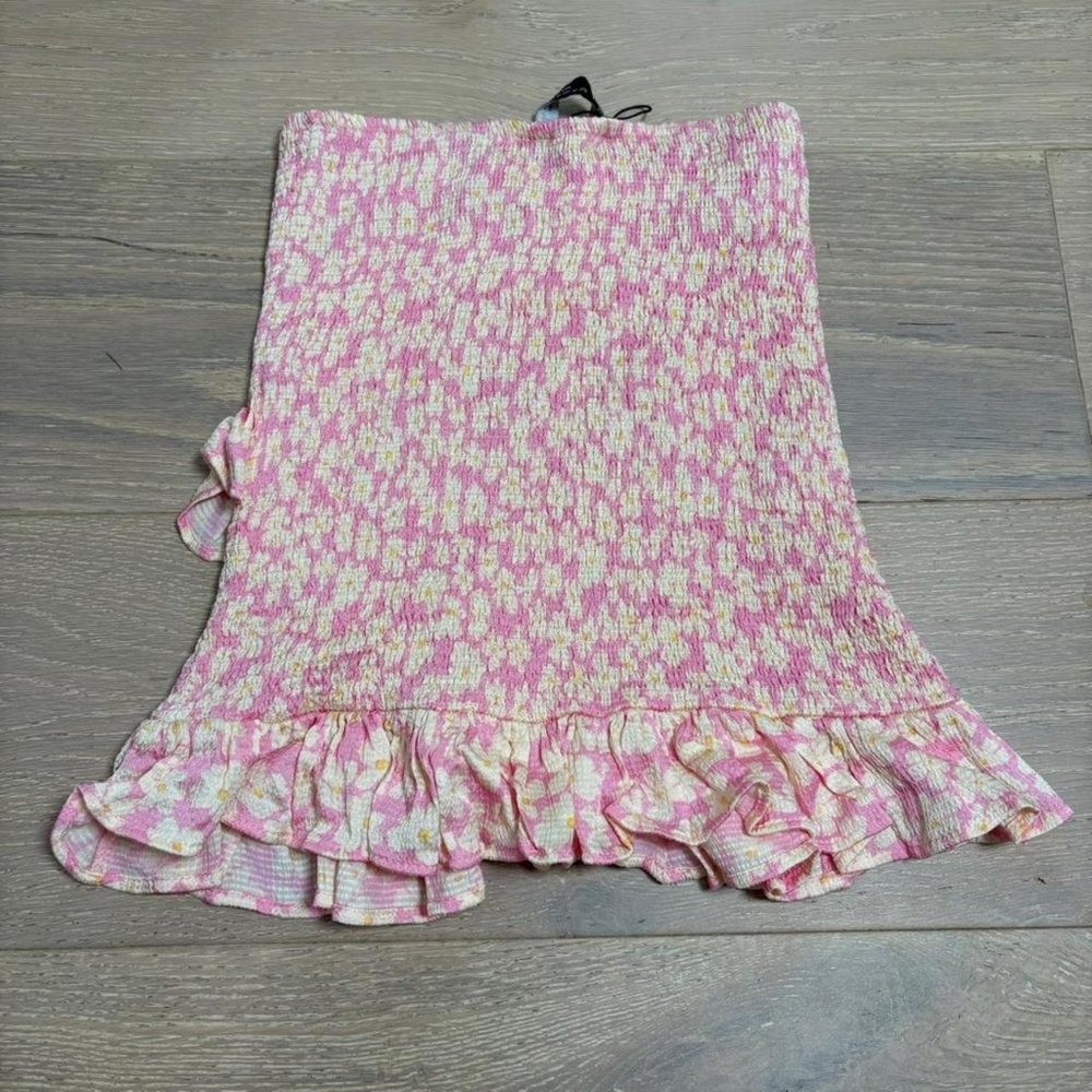 Zara Pink and Cream Ruffle Mini Skirt
